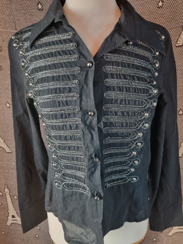 Chemise noir avec perles et pailleté argenté taille S - photo numéro 2