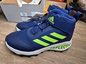 Baskets montantes Adidas 36