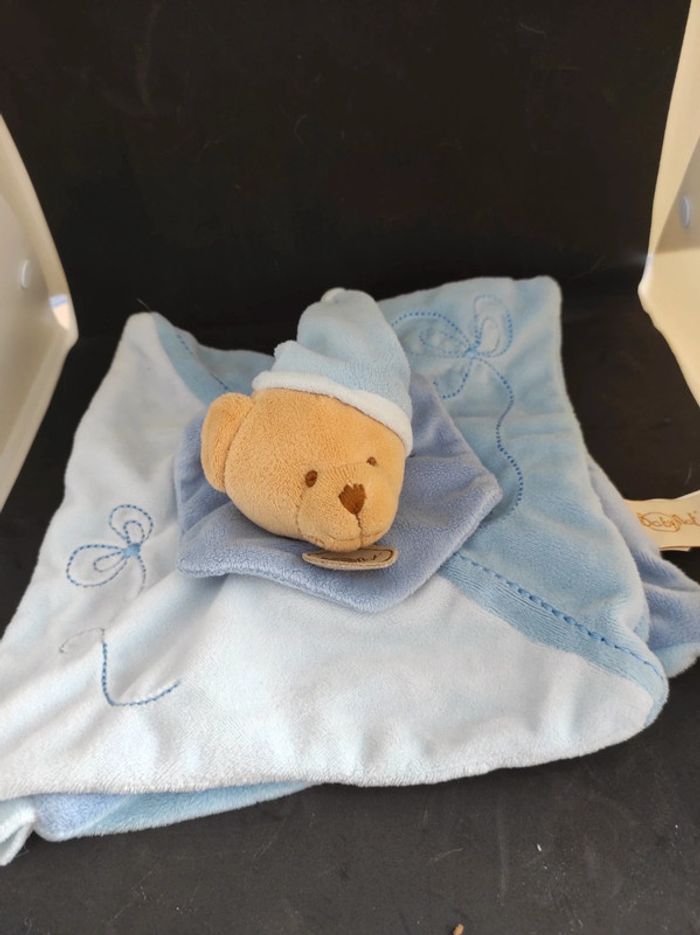 Ours Bear Marron Bleu Blue Baby Nat' doudou plat mouchoir #geektradedoudou