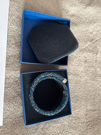 Bracelet jonc Swarovski bleu