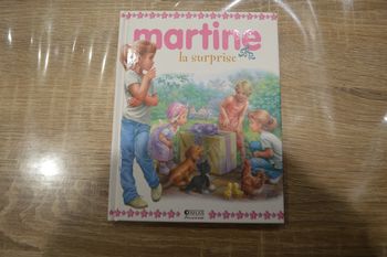 Livre Martine la surprise Edition Atlas Jeunesse