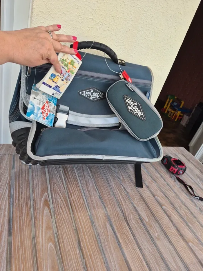 Lee cooper cartable et trousse vert foncé neuf - photo numéro 2