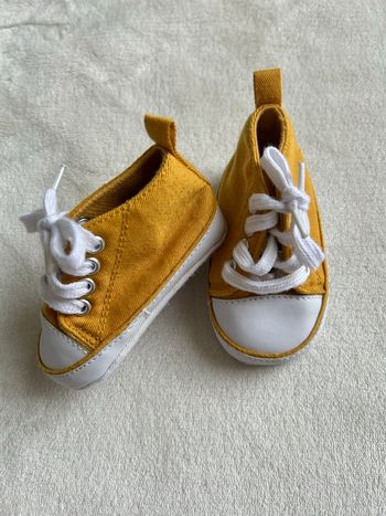 Chaussure bébé mixte Neuve • Taille 1/3 mois