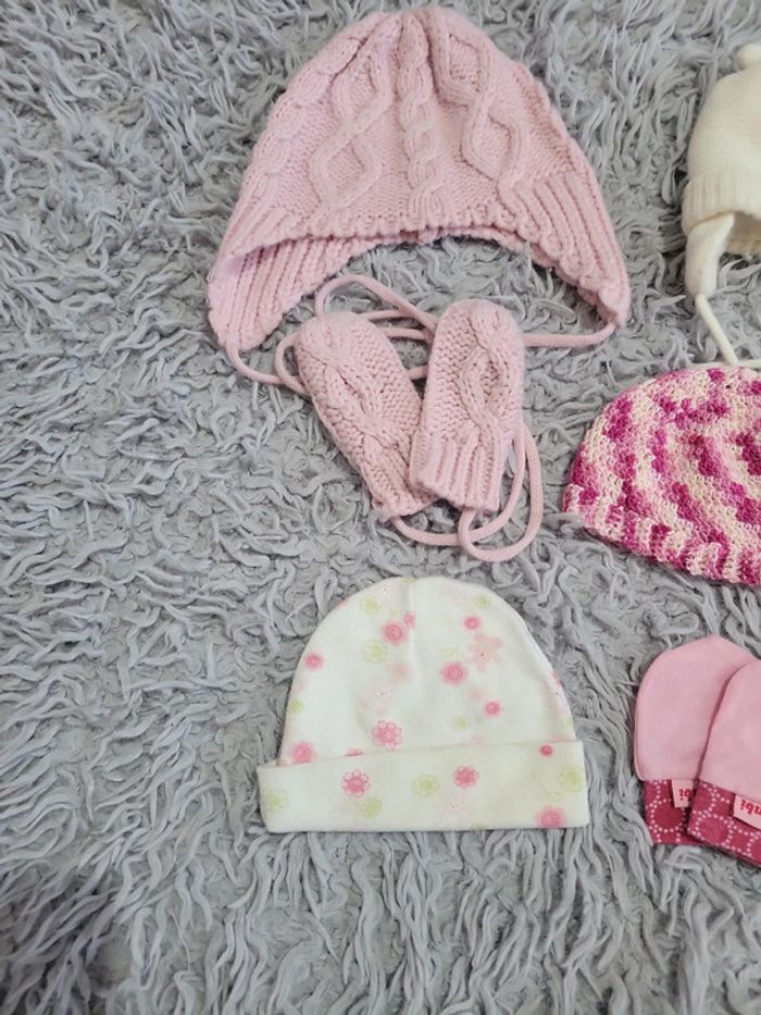 Lot bonnets - photo numéro 2