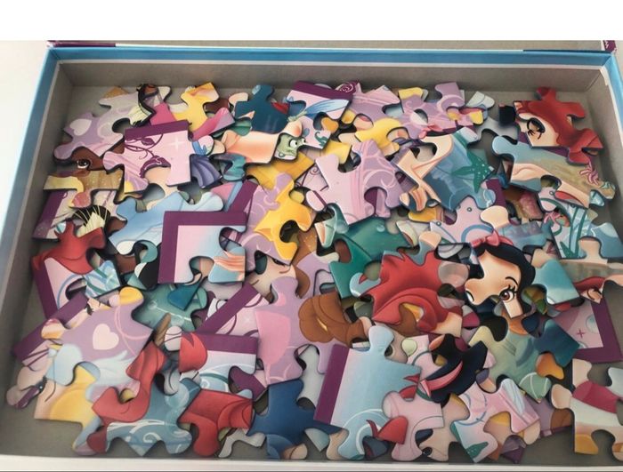Lot de 2 puzzles princesse Disney et les Trolls - photo numéro 5