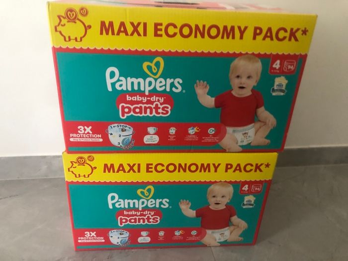 Lot 2 cartons Pampers baby dry PANTS taille 4 - photo numéro 1