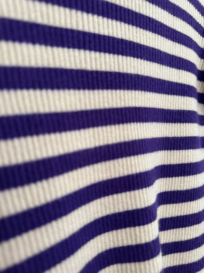 Pull fin à rayures crème et violet Kiabi - photo numéro 2