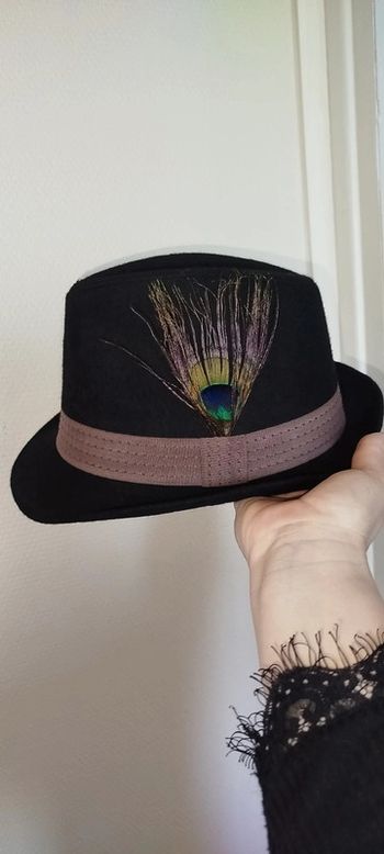 Chapeau neuf