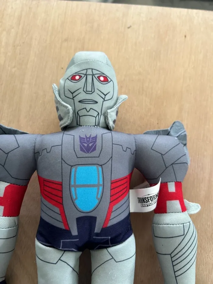 Peluche Transformers megatron - photo numéro 3