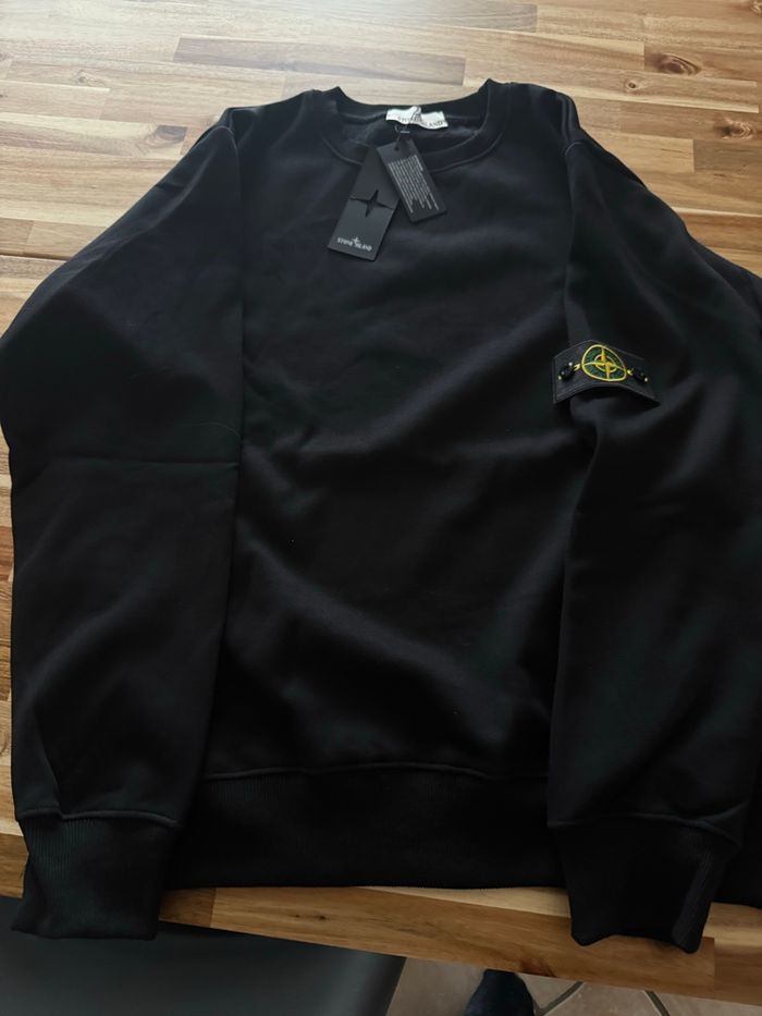 Pull stone island - photo numéro 4