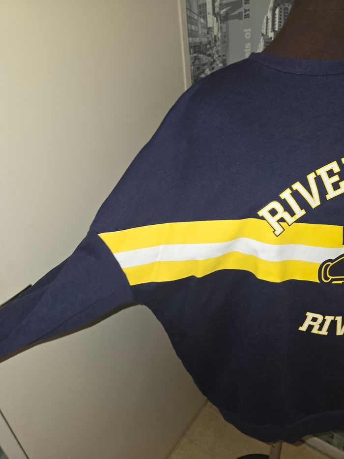 Pull Riverdale - photo numéro 2