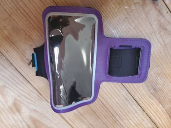 Bracelet sport porte téléphone