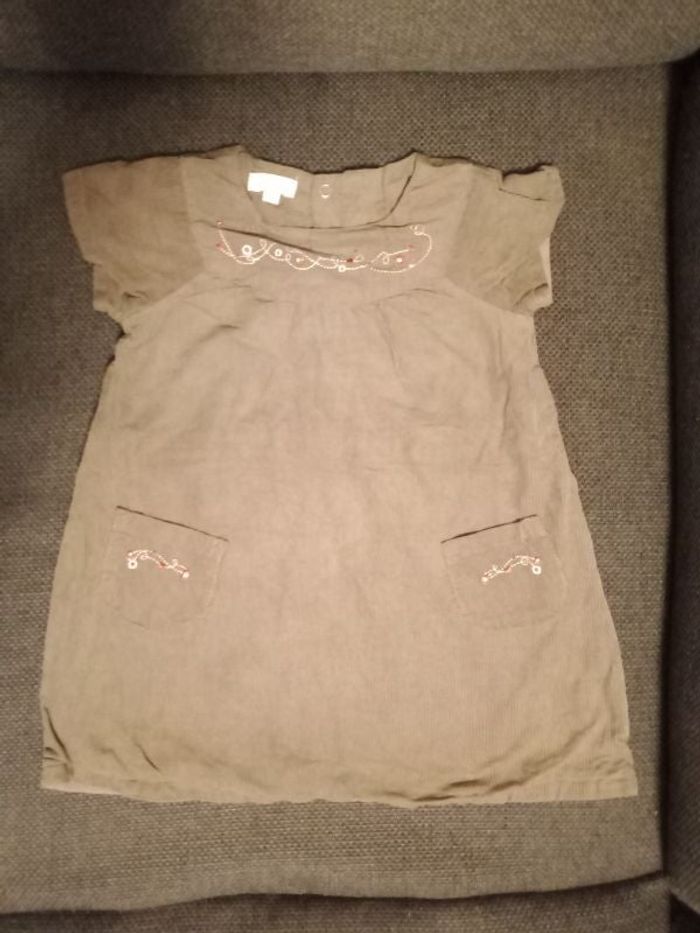 Robe à manches courtes velours brun