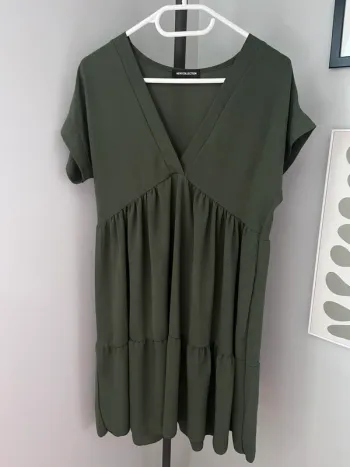 Robe kaki