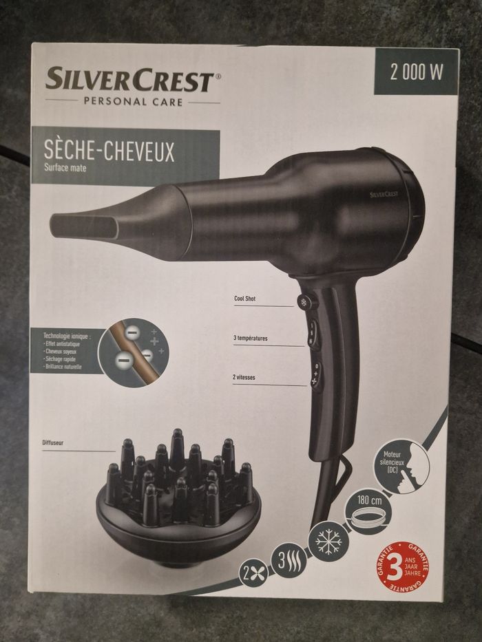 Sèche cheveux 2000 w NEUF - photo numéro 2