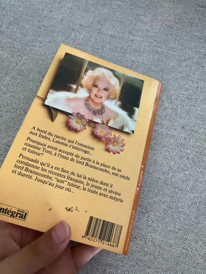 Barbara Cartland – Un amour qui ne meurt jamais - photo numéro 3