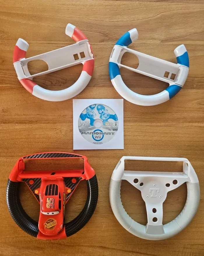 Nintendo Wii # Mario Kart + 4 Volants #
