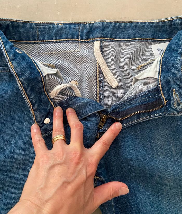 Jeans Levi's vintage taille 26 x 32 US / taille 36 - photo numéro 5