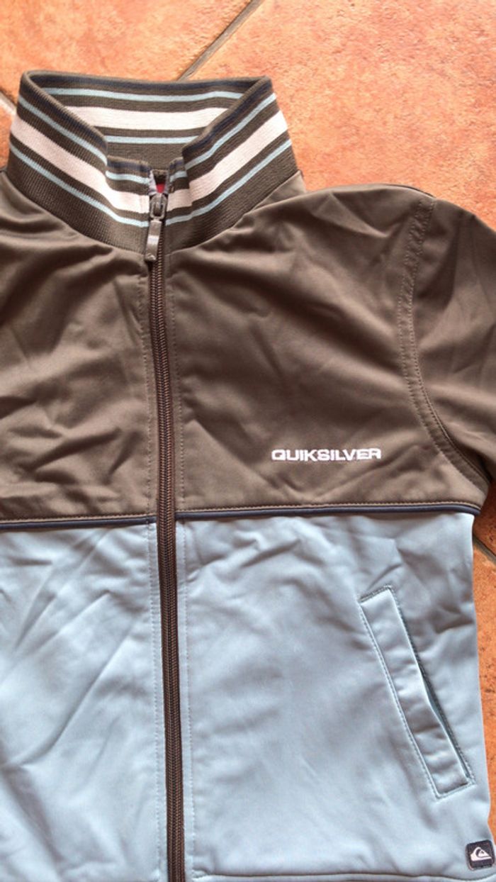 Quiksilver veste taille 8 ans - photo numéro 2
