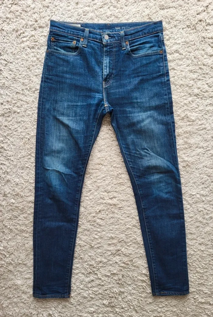 Jean Levi's 512 bleu Taille W32 L34 Taille petit 42 - photo numéro 2