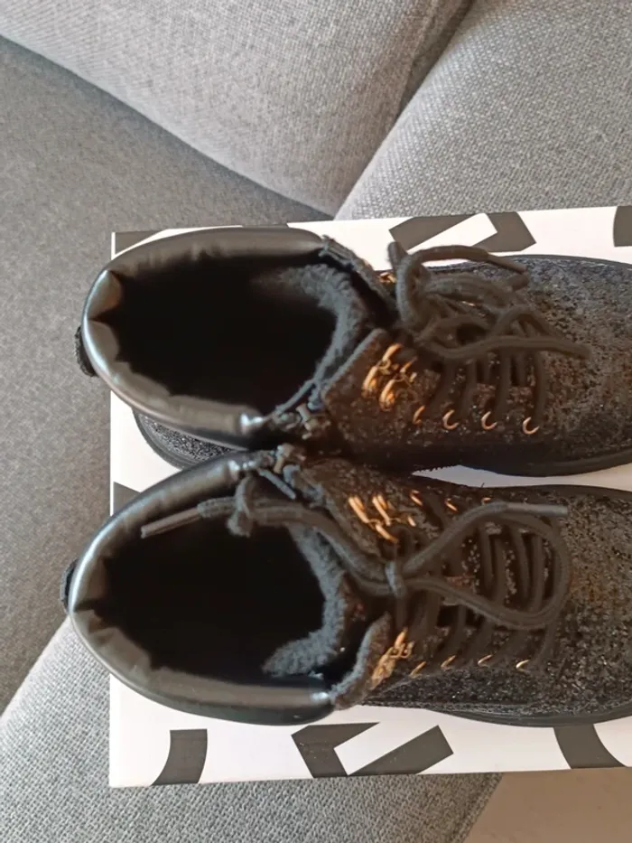 Chaussures montantes pailletées noires - photo numéro 6