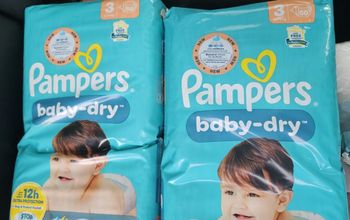 Lot 100 couches Pampers T3