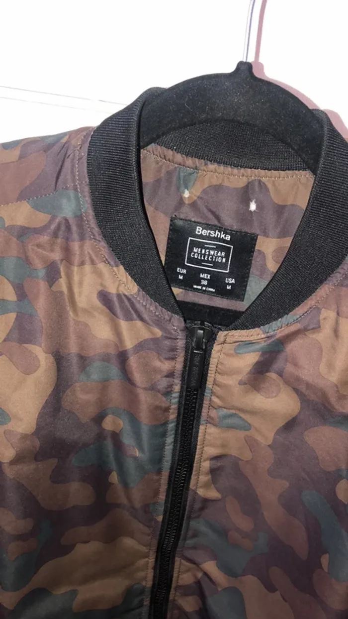 Bomber camouflage Bershka - photo numéro 2