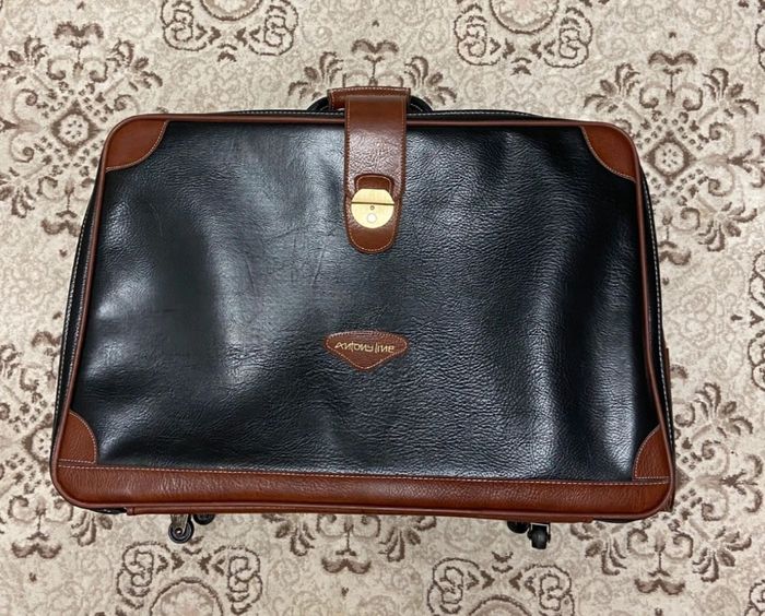 Valise vintage cuire - photo numéro 3