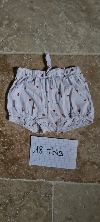 Short 18mois