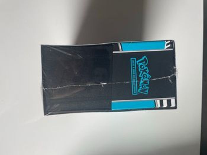 ETB Pokémon 10.5 Foudre Noire - Parfait État - photo numéro 6