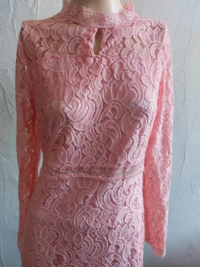 Robe en dentelle rose élégante Taille L - photo numéro 2
