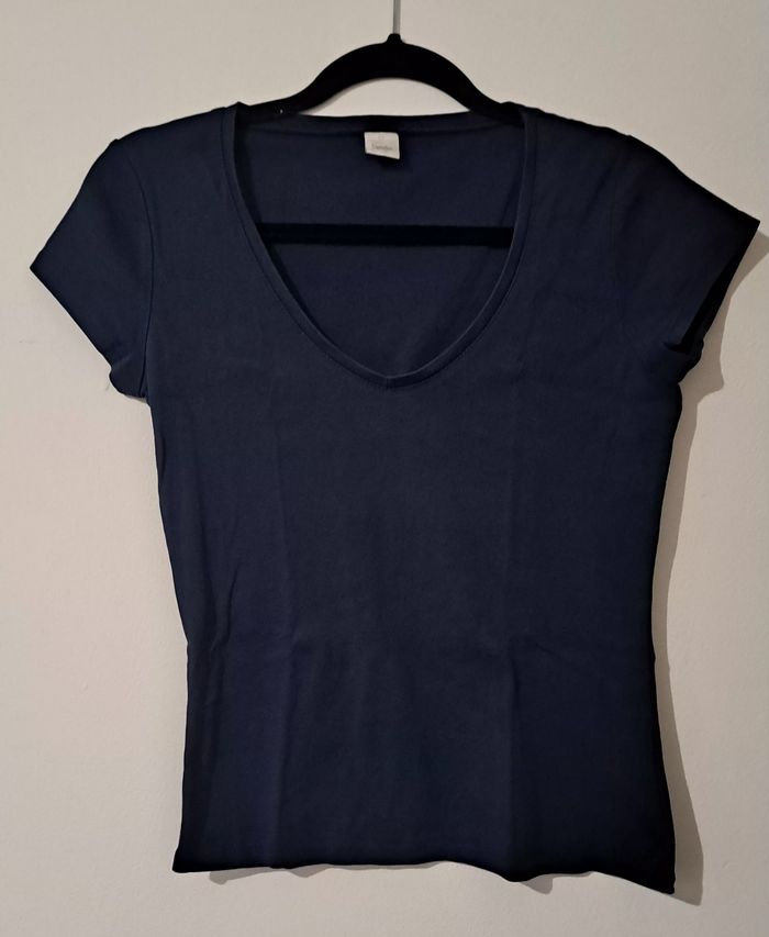 T-shirt col V bleu foncé Camaïeu