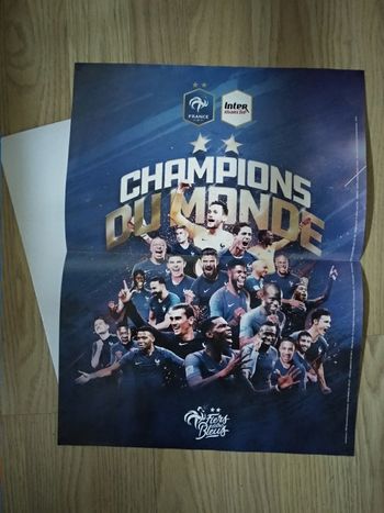 2 posters Champions du Monde Fiers d'être Bleus FFF Intermarché