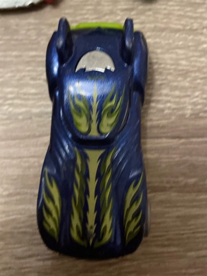 Lot de 5 voitures Hot Wheels - photo numéro 3