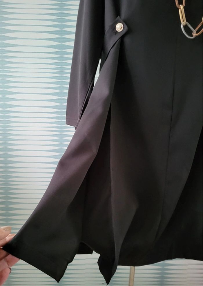 Robe noire à martingale et manches longues Christy taille 3 (44/46) neuve avec étiquette - photo numéro 5