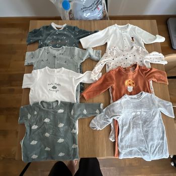 Lot  8 pyjamas intégrale 18mois velours