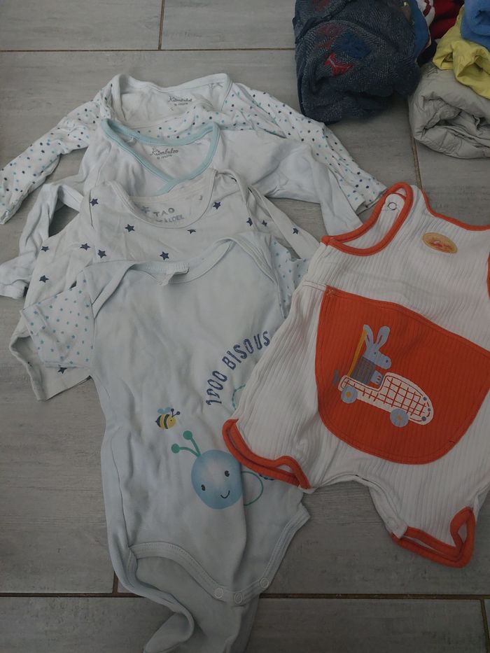 Vêtements bébé 9mois - photo numéro 5