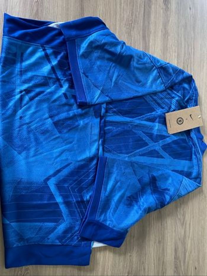 Maillot foot Chelsea - photo numéro 2