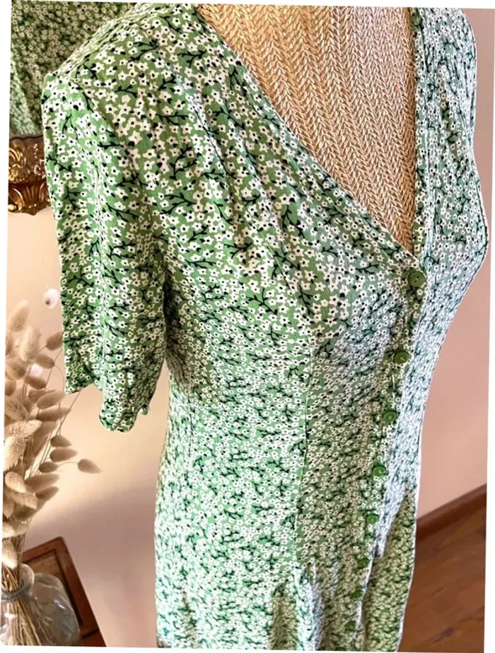 Robe Fleurie Verte - Monki - Taille XS - photo numéro 2