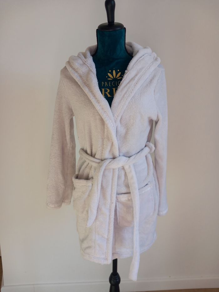Peignoir peluche blanc avec capuche