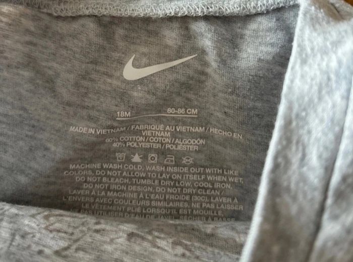 T shirt gris nike - photo numéro 2