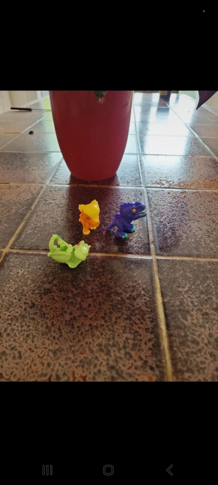 Lot 3 dinosaures - photo numéro 3