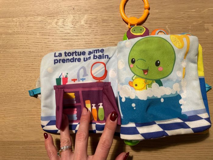 Baby livre à surprises vtech livre interactif - photo numéro 3