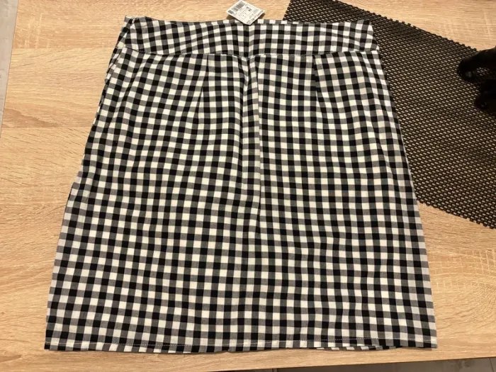Jupe à carreaux taille 34 - photo numéro 2