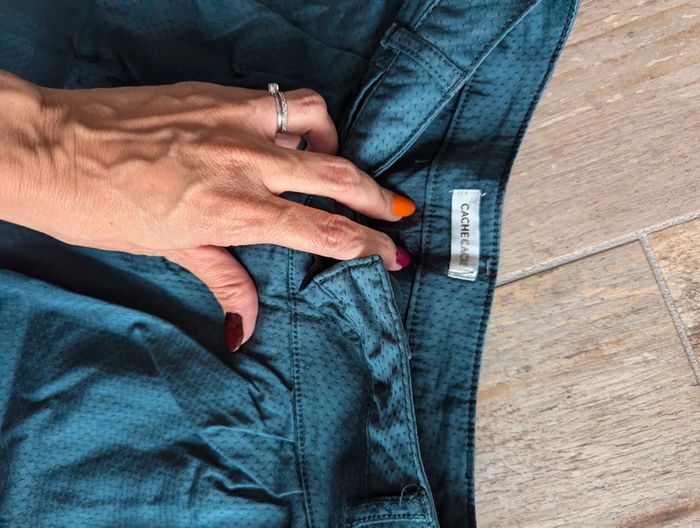 Jupe bleue - photo numéro 4