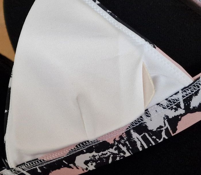 Haut de maillot de bain Calvin Klein xs - photo numéro 17