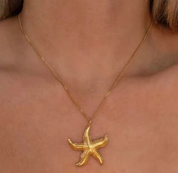Collier doré étoile de mer en acier inoxydable plaqué