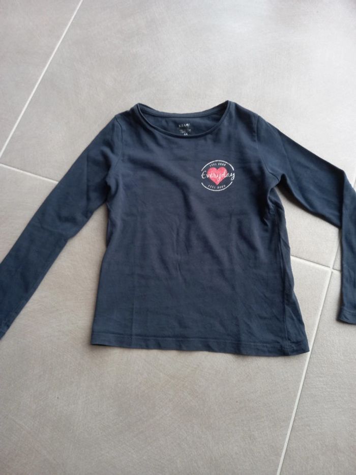 Tee shirt