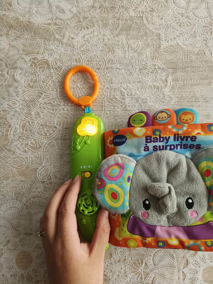 Livre interactif bébé - photo numéro 3