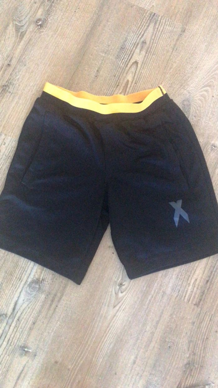 Short adidas